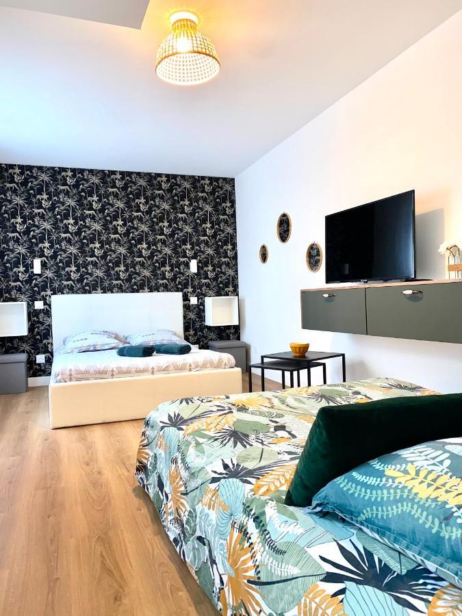 Superbe Appt Avec Cour Et Parking Gratuit A 5Min De La Cite Medievale Carcassonne Luaran gambar